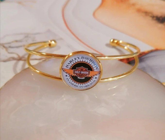 Bracelet Manchette Harley Davidson – Doré ou Argenté, Taille Unique